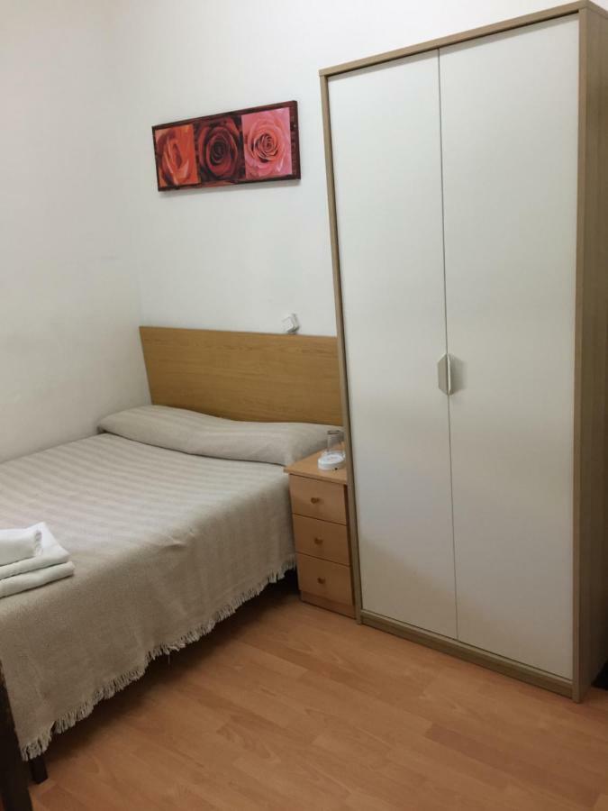 巴塞罗那 阿尔韦迪旅馆酒店 外观 照片